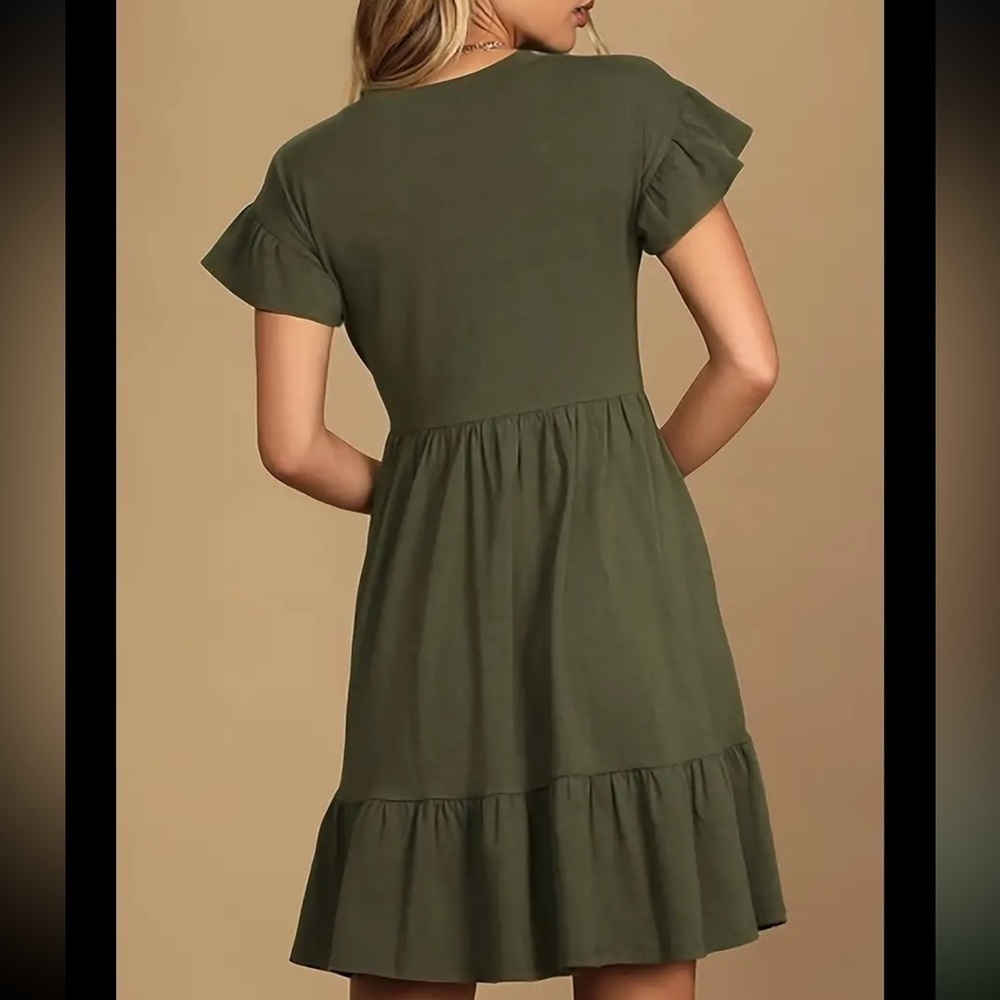 Solid Color Ruffle Hem Dress, Crew Neck Short Sleeve Dress For Spring & Summer - Picture 2 of 5